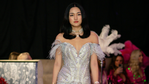 Global Beauty Trends: The Role of Eyelashes in Building the Identity and Character of Professional Models