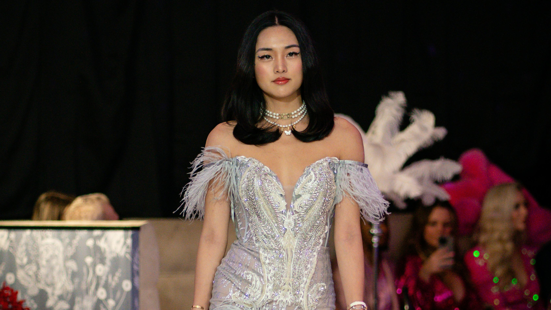 Global Beauty Trends: The Role of Eyelashes in Building the Identity and Character of Professional Models